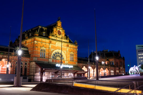 Groninger-Museum-by-Night-2